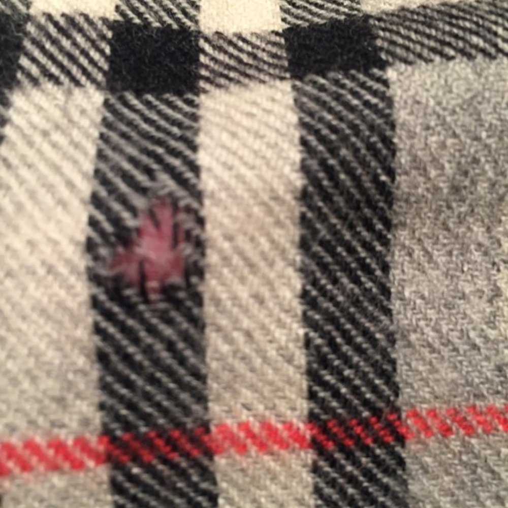 Wool Plaid Scarf - Picture 6 of 7